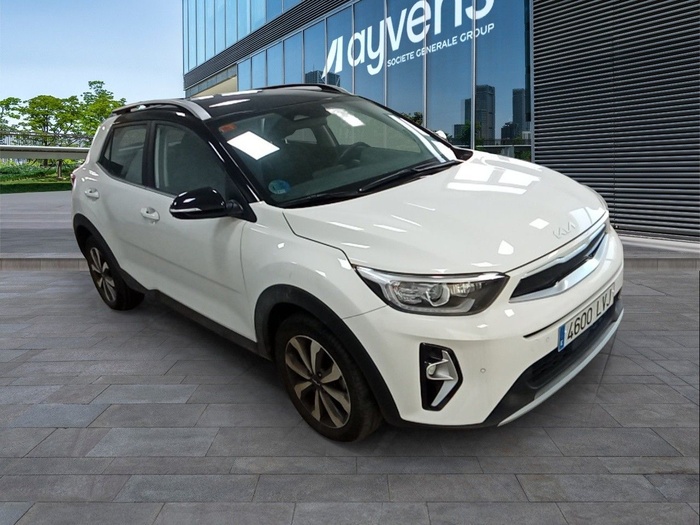 Kia Stonic 1.0 T-GDi MHEV Drive iMT 88 kW (120 CV) Vehículo usado en Madrid Kia Stonic 1.0 T-GDi MHEV Drive iMT 88 kW (120 CV) Vehículo usado en Madrid