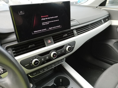 Audi A4 Avant Advanced 30 TDI 100 kW (136 CV) S tronic 8 Audi A4 Avant Advanced 30 TDI 100 kW (136 CV) S tronic 8