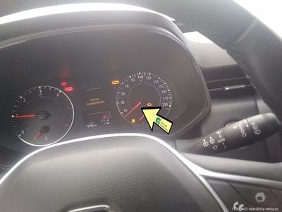 Renault Clio Equilibre Blue dCi 74 kW (100 CV) 13 Renault Clio Equilibre Blue dCi 74 kW (100 CV) 13