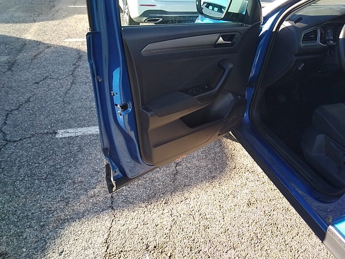 Volkswagen T-Roc Advance Style 2.0 TDI 85 kW (115 CV) Vehículo usado en Madrid Volkswagen T-Roc Advance Style 2.0 TDI 85 kW (115 CV) Vehículo usado en Madrid