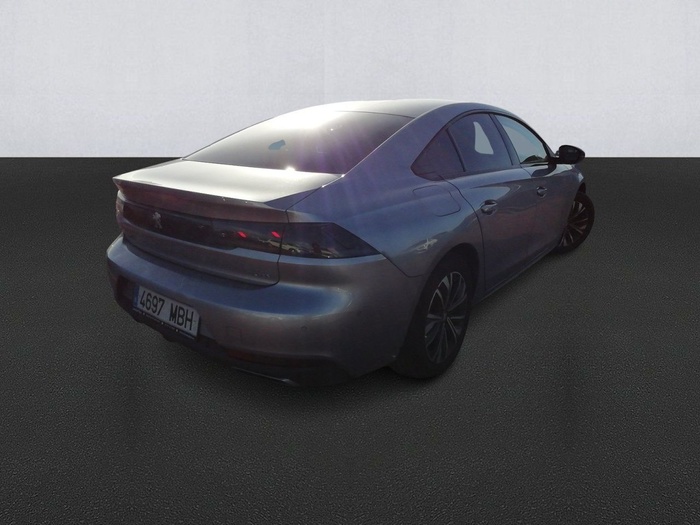 Peugeot 508 BlueHDI 130 S&S Allure Pack EAT8 96 kW (130 CV) Vehículo usado en Madrid Peugeot 508 BlueHDI 130 S&S Allure Pack EAT8 96 kW (130 CV) Vehículo usado en Madrid