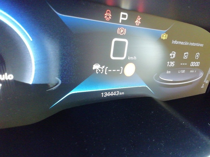 Peugeot 508 BlueHDI 130 S&S Allure Pack EAT8 96 kW (130 CV) Vehículo usado en Madrid Peugeot 508 BlueHDI 130 S&S Allure Pack EAT8 96 kW (130 CV) Vehículo usado en Madrid