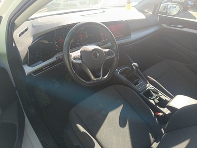 Volkswagen Golf Life 2.0 TDI 85 kW (115 CV) 7 Volkswagen Golf Life 2.0 TDI 85 kW (115 CV) 7