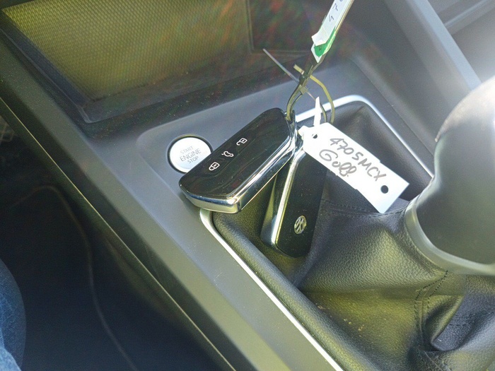 Volkswagen Golf Life 2.0 TDI 85 kW (115 CV) Vehículo usado en Madrid Volkswagen Golf Life 2.0 TDI 85 kW (115 CV) Vehículo usado en Madrid