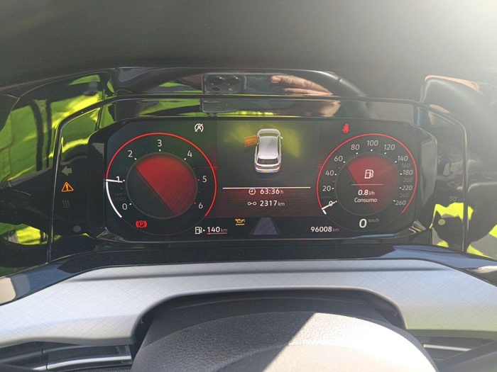 Volkswagen Golf Life 2.0 TDI 85 kW (115 CV) Vehículo usado en Madrid Volkswagen Golf Life 2.0 TDI 85 kW (115 CV) Vehículo usado en Madrid