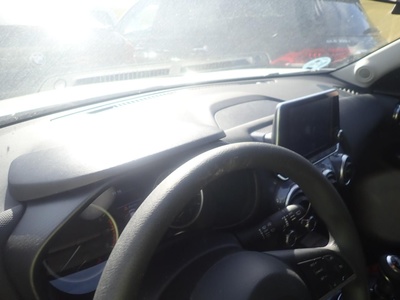 Nissan Juke DIG-T Acenta 84 kW (114 CV) 8 Nissan Juke DIG-T Acenta 84 kW (114 CV) 8