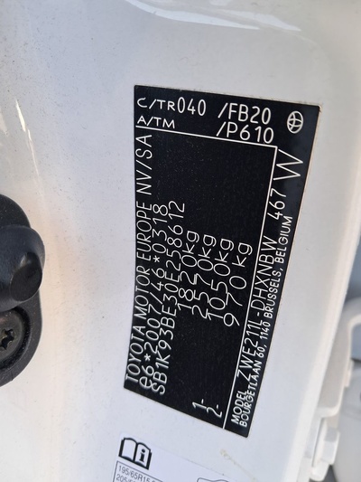 Toyota Corolla 1.8 125 Híbrido Active Tech E-CVT 90 kW (122 CV) 14 Toyota Corolla 1.8 125 Híbrido Active Tech E-CVT 90 kW (122 CV) 14