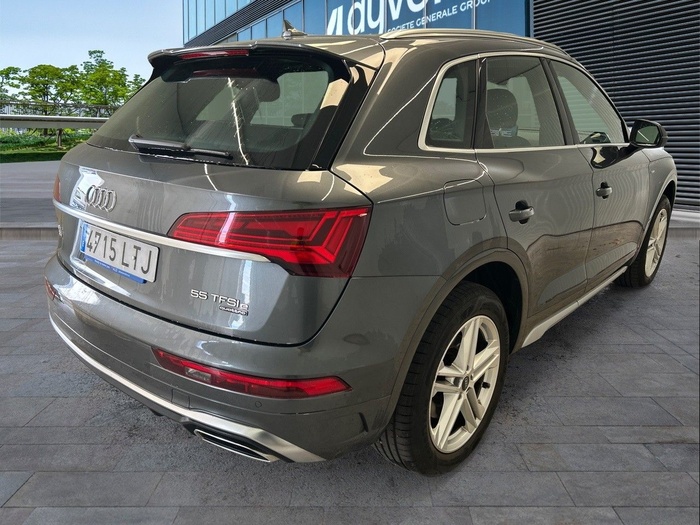 Audi Q5 TFSIe S Line 55 TFSIe quattro-ultra 270 kW (367 CV) S tronic Vehículo usado en Madrid Audi Q5 TFSIe S Line 55 TFSIe quattro-ultra 270 kW (367 CV) S tronic Vehículo usado en Madrid