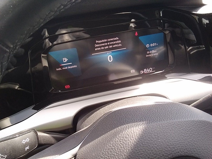 Volkswagen Golf 2.0 TDI 85 kW (115 CV) Vehículo usado en Madrid Volkswagen Golf 2.0 TDI 85 kW (115 CV) Vehículo usado en Madrid