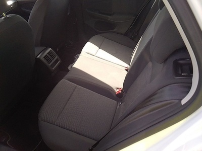 Volkswagen Golf 2.0 TDI 85 kW (115 CV) 14 Volkswagen Golf 2.0 TDI 85 kW (115 CV) 14