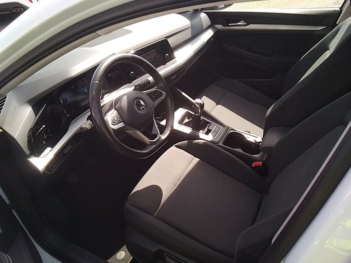 Volkswagen Golf 2.0 TDI 85 kW (115 CV) Vehículo usado en Madrid Volkswagen Golf 2.0 TDI 85 kW (115 CV) Vehículo usado en Madrid