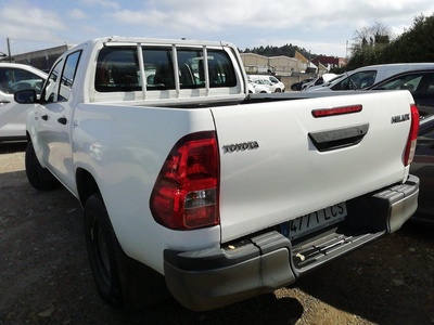 Toyota Hilux 2.4 D-4D Doble Cabina GX 110 kW (150 CV) 7 Toyota Hilux 2.4 D-4D Doble Cabina GX 110 kW (150 CV) 7