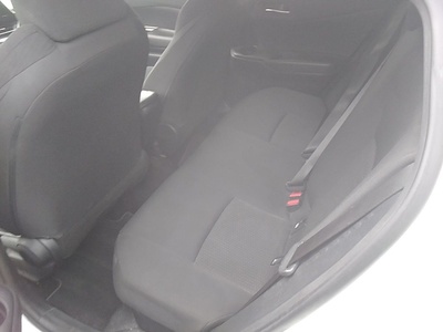 Toyota C-HR 1.8 125H Advance 90 kW (122 CV) 13 Toyota C-HR 1.8 125H Advance 90 kW (122 CV) 13