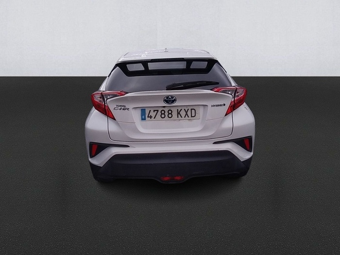 Toyota C-HR 1.8 125H Advance 90 kW (122 CV) Vehículo usado en Madrid Toyota C-HR 1.8 125H Advance 90 kW (122 CV) Vehículo usado en Madrid