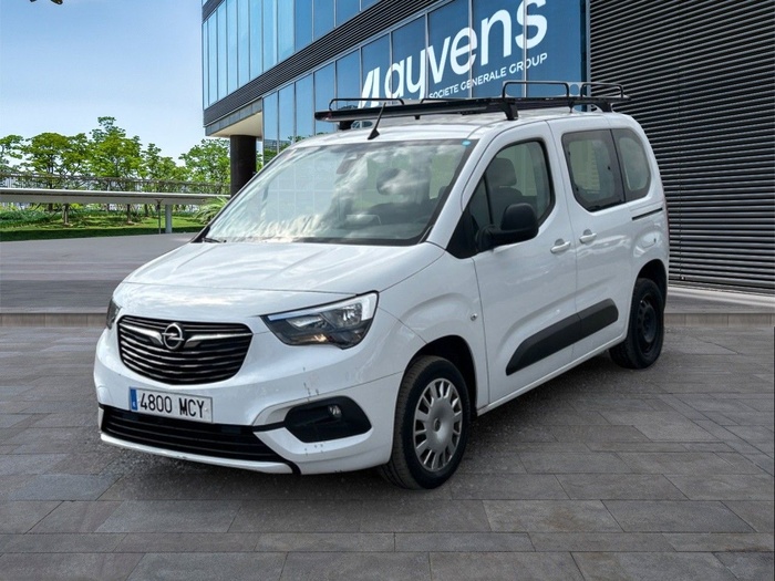 Opel Combo Life 1.5 TD Business Edition Plus L1 75 kW (102 CV) Vehículo usado en Madrid Opel Combo Life 1.5 TD Business Edition Plus L1 75 kW (102 CV) Vehículo usado en Madrid