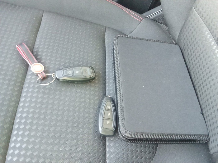 Ford Kuga 1.5 EcoBlue ST-Line Auto 88 kW (120 CV) Vehículo usado en Madrid Ford Kuga 1.5 EcoBlue ST-Line Auto 88 kW (120 CV) Vehículo usado en Madrid