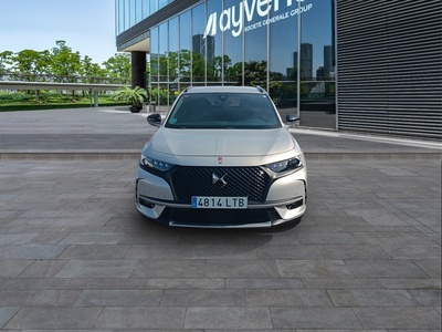 DS DS7 Crossback BlueHDi 130 DE Performance Line AT 96 kW (130 CV) 9 DS DS7 Crossback BlueHDi 130 DE Performance Line AT 96 kW (130 CV) 9