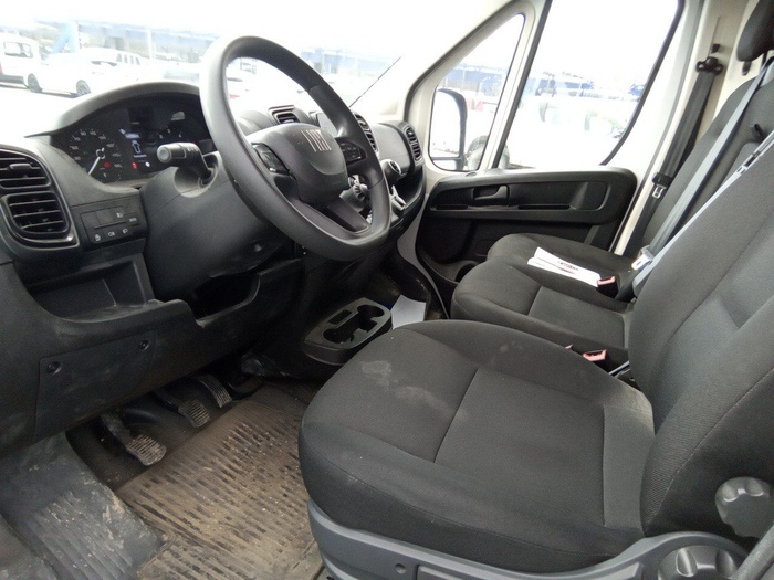 Fiat Ducato Furgon 33 L2H2 2.2 Multijet 103 kW (140 CV) Vehículo usado en Madrid Fiat Ducato Furgon 33 L2H2 2.2 Multijet 103 kW (140 CV) Vehículo usado en Madrid