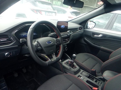 Ford Kuga 1.5 EcoBlue ST-Line 88 kW (120 CV) 7 Ford Kuga 1.5 EcoBlue ST-Line 88 kW (120 CV) 7