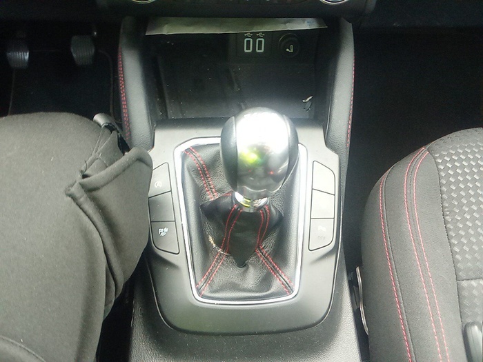 Ford Kuga 1.5 EcoBlue ST-Line 88 kW (120 CV) Vehículo usado en Madrid Ford Kuga 1.5 EcoBlue ST-Line 88 kW (120 CV) Vehículo usado en Madrid