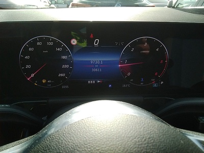 Mercedes-Benz GLA 200 D 110 kW (150 CV) 9 Mercedes-Benz GLA 200 D 110 kW (150 CV) 9