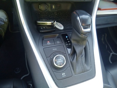 Toyota Rav4 2.5l hybrid Style 4WD 163 kW (222 CV) 13 Toyota Rav4 2.5l hybrid Style 4WD 163 kW (222 CV) 13