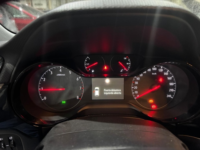 Opel Corsa 1.2 Turbo XHL Edition 74 kW (100 CV) Vehículo usado en Madrid Opel Corsa 1.2 Turbo XHL Edition 74 kW (100 CV) Vehículo usado en Madrid