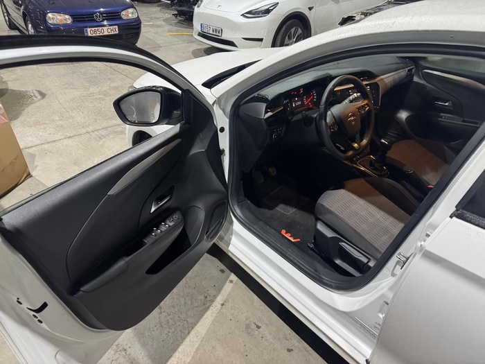 Opel Corsa 1.2 Turbo XHL Edition 74 kW (100 CV) Vehículo usado en Madrid Opel Corsa 1.2 Turbo XHL Edition 74 kW (100 CV) Vehículo usado en Madrid