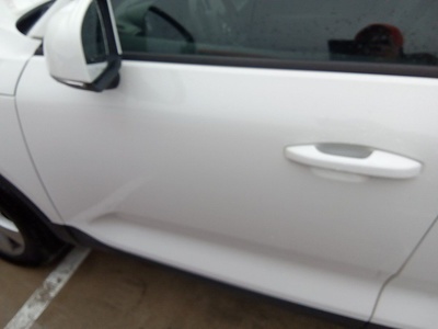 Volvo XC40 D3 110 kW (150 CV) 15 Volvo XC40 D3 110 kW (150 CV) 15