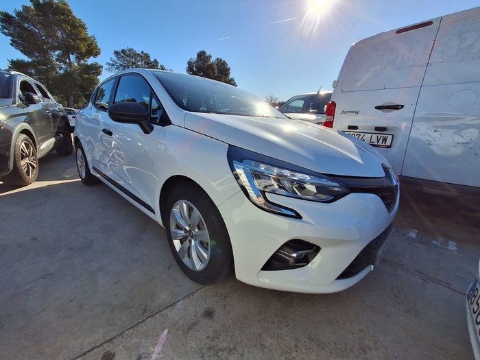 Renault Clio Business Blue dCi 63 kW (85 CV) Vehículo usado en Madrid Renault Clio Business Blue dCi 63 kW (85 CV) Vehículo usado en Madrid