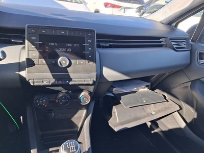 Renault Clio Business Blue dCi 63 kW (85 CV) 15 Renault Clio Business Blue dCi 63 kW (85 CV) 15