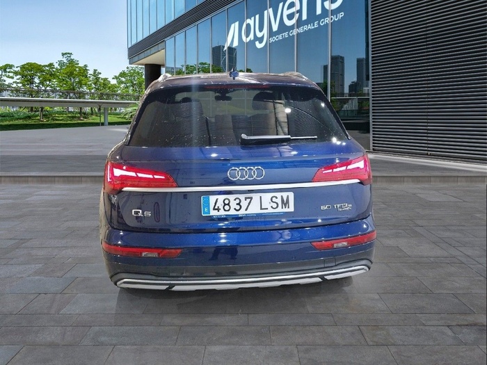 Audi Q5 TFSIe Advanced 50 TFSIe quattro-ultra 220 kW (299 CV) Vehículo usado en Madrid Audi Q5 TFSIe Advanced 50 TFSIe quattro-ultra 220 kW (299 CV) Vehículo usado en Madrid