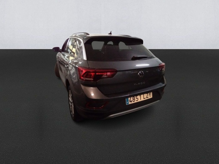 Volkswagen T-Roc Life 2.0 TDI 85 kW (115 CV) Vehículo usado en Madrid Volkswagen T-Roc Life 2.0 TDI 85 kW (115 CV) Vehículo usado en Madrid