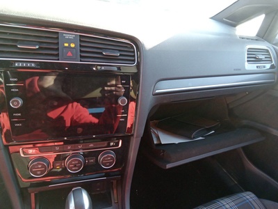 Volkswagen Golf GTE 1.4 TSI e-Power 150 kW (204 CV) DSG 12 Volkswagen Golf GTE 1.4 TSI e-Power 150 kW (204 CV) DSG 12