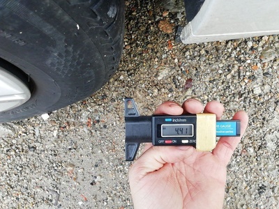 Peugeot 208 BlueHDi 100 Active 75 kW (100 CV) 12 Peugeot 208 BlueHDi 100 Active 75 kW (100 CV) 12