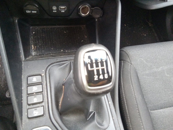 Hyundai Tucson 1.6 CRDI 48V SLE 4x2 85 kW (116 CV) Vehículo usado en Madrid Hyundai Tucson 1.6 CRDI 48V SLE 4x2 85 kW (116 CV) Vehículo usado en Madrid