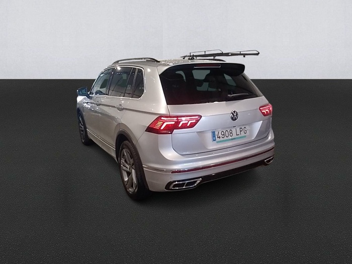 Volkswagen Tiguan R-Line 2.0 TDI 110 kW (150 CV) DSG Vehículo usado en Madrid Volkswagen Tiguan R-Line 2.0 TDI 110 kW (150 CV) DSG Vehículo usado en Madrid