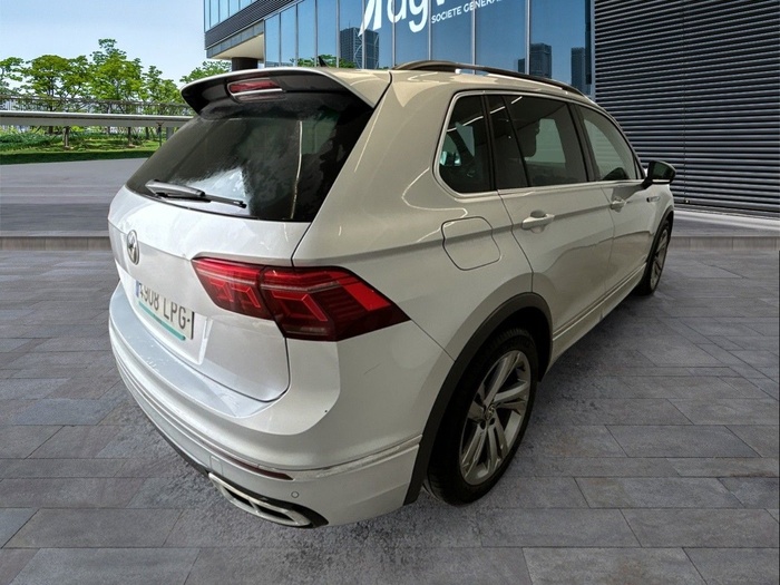 Volkswagen Tiguan R-Line 2.0 TDI 110 kW (150 CV) DSG Vehículo usado en Madrid Volkswagen Tiguan R-Line 2.0 TDI 110 kW (150 CV) DSG Vehículo usado en Madrid
