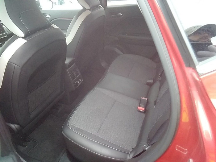 Renault Captur Zen E-TECH Híbrido enchufable 118 kW (160 CV) Vehículo usado en Madrid Renault Captur Zen E-TECH Híbrido enchufable 118 kW (160 CV) Vehículo usado en Madrid