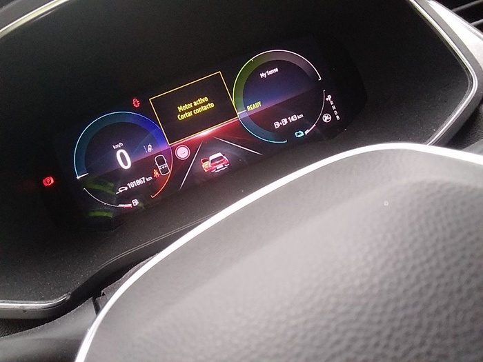 Renault Captur Zen E-TECH Híbrido enchufable 118 kW (160 CV) Vehículo usado en Madrid Renault Captur Zen E-TECH Híbrido enchufable 118 kW (160 CV) Vehículo usado en Madrid