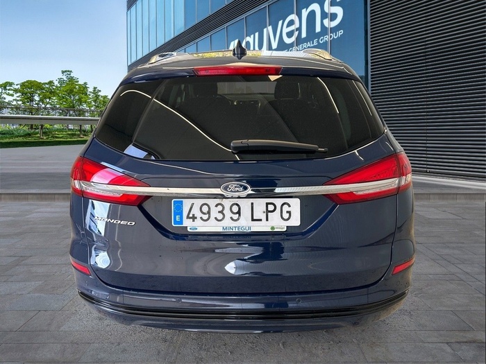 Ford Mondeo SportBreak 2.0 TDCI Titanium PowerShift 110 kW (150 CV) Vehículo usado en Madrid Ford Mondeo SportBreak 2.0 TDCI Titanium PowerShift 110 kW (150 CV) Vehículo usado en Madrid