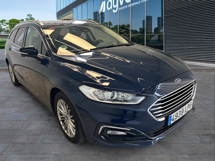 Ford Mondeo SportBreak 2.0 TDCI Titanium PowerShift 110 kW (150 CV) Vehículo usado en Madrid Ford Mondeo SportBreak 2.0 TDCI Titanium PowerShift 110 kW (150 CV) Vehículo usado en Madrid