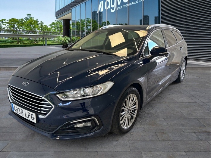 Ford Mondeo SportBreak 2.0 TDCI Titanium PowerShift 110 kW (150 CV) Vehículo usado en Madrid Ford Mondeo SportBreak 2.0 TDCI Titanium PowerShift 110 kW (150 CV) Vehículo usado en Madrid