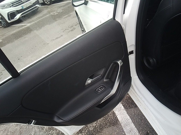 Mercedes-Benz Clase A 250 e 160 kW (218 CV) Vehículo usado en Madrid Mercedes-Benz Clase A 250 e 160 kW (218 CV) Vehículo usado en Madrid