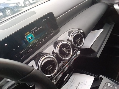 Mercedes-Benz Clase A 250 e 160 kW (218 CV) 9 Mercedes-Benz Clase A 250 e 160 kW (218 CV) 9