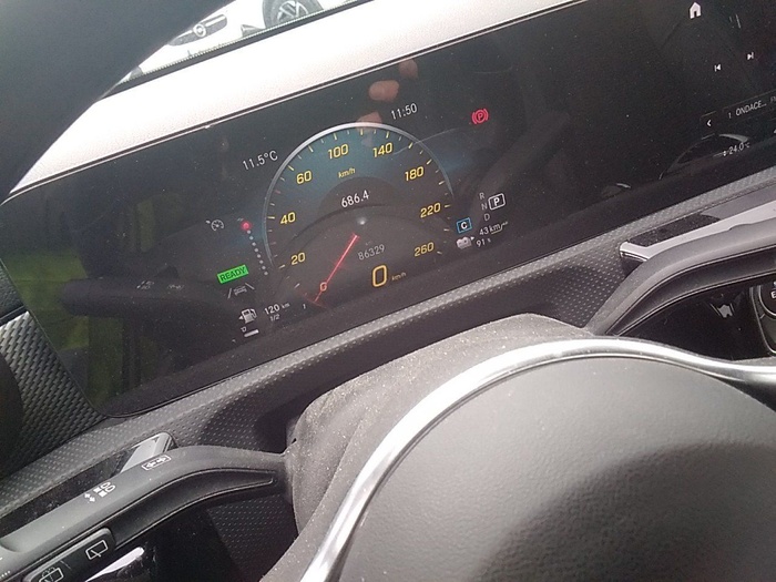 Mercedes-Benz Clase A 250 e 160 kW (218 CV) Vehículo usado en Madrid Mercedes-Benz Clase A 250 e 160 kW (218 CV) Vehículo usado en Madrid