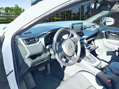 Toyota Rav4 2.5l PLug-In Hybrid Advance e-CVT 225 kW (306 CV) 7 Toyota Rav4 2.5l PLug-In Hybrid Advance e-CVT 225 kW (306 CV) 7