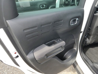 Citroen C3 Aircross BlueHDi 110 S&S Plus 81 kW (110 CV) 10 Citroen C3 Aircross BlueHDi 110 S&S Plus 81 kW (110 CV) 10