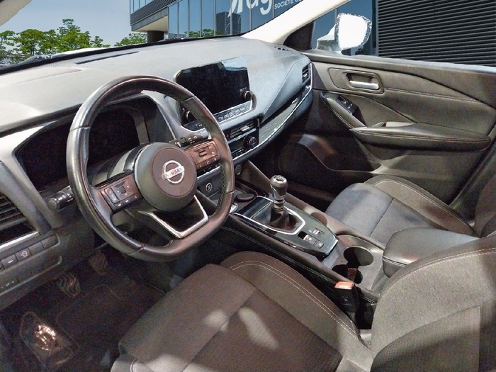 Nissan Qashqai DIG-T 140 mHEV N-Connecta 4x2 103 kW (140 CV) Vehículo usado en Madrid Nissan Qashqai DIG-T 140 mHEV N-Connecta 4x2 103 kW (140 CV) Vehículo usado en Madrid