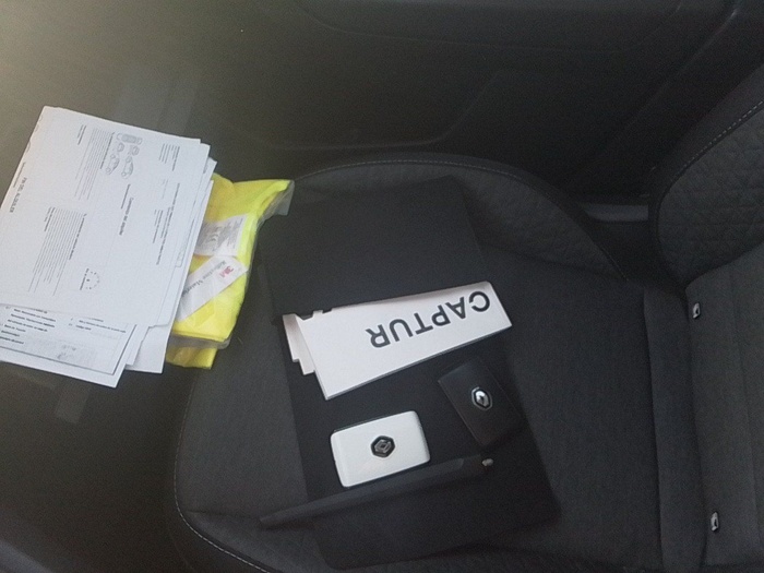 Renault Captur Intens TCe GLP 74 kW (100 CV) Vehículo usado en Madrid Renault Captur Intens TCe GLP 74 kW (100 CV) Vehículo usado en Madrid